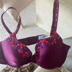 Embellished bra